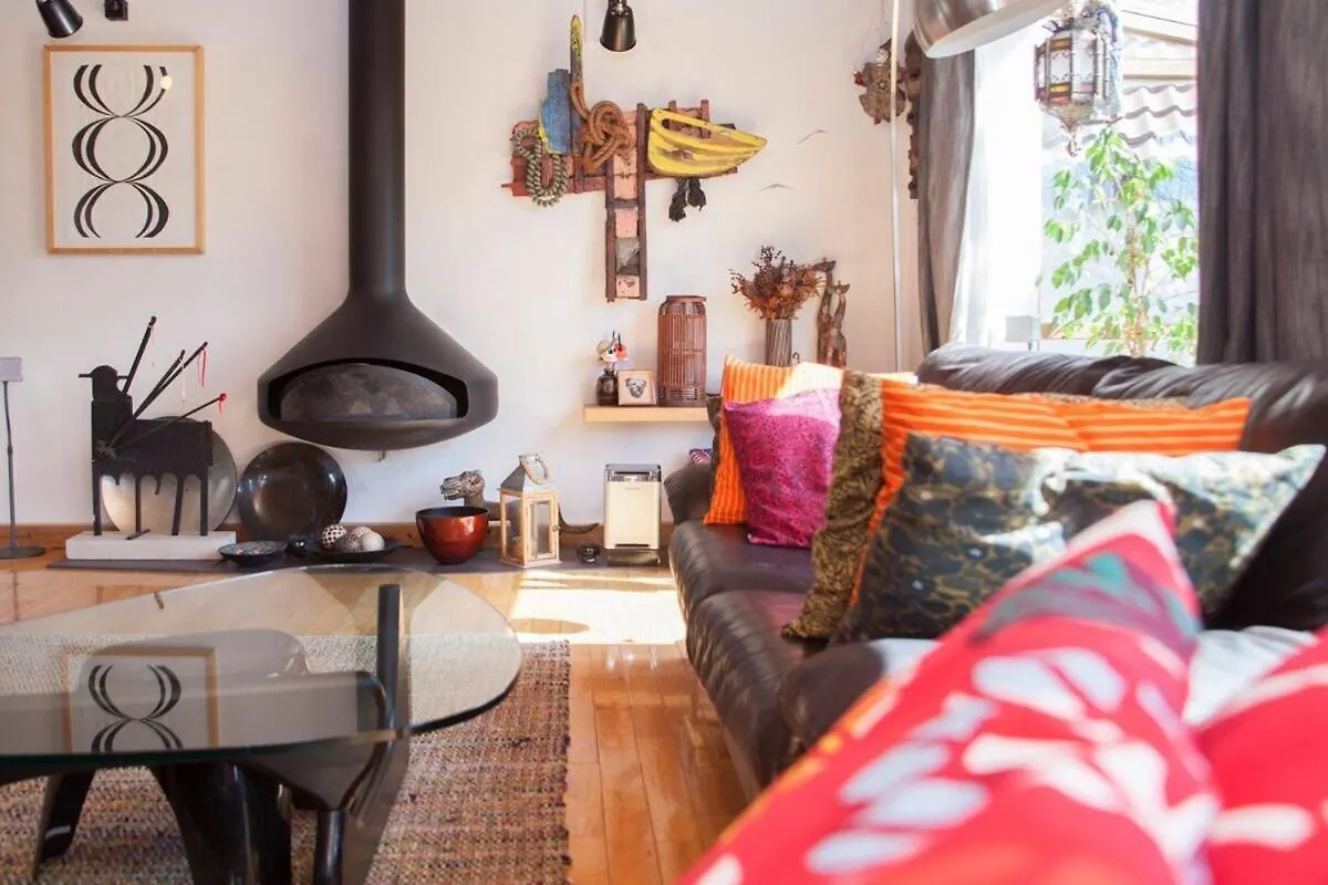 ※ Relaxing Home- Parking & Gorgeous Gardens Bath