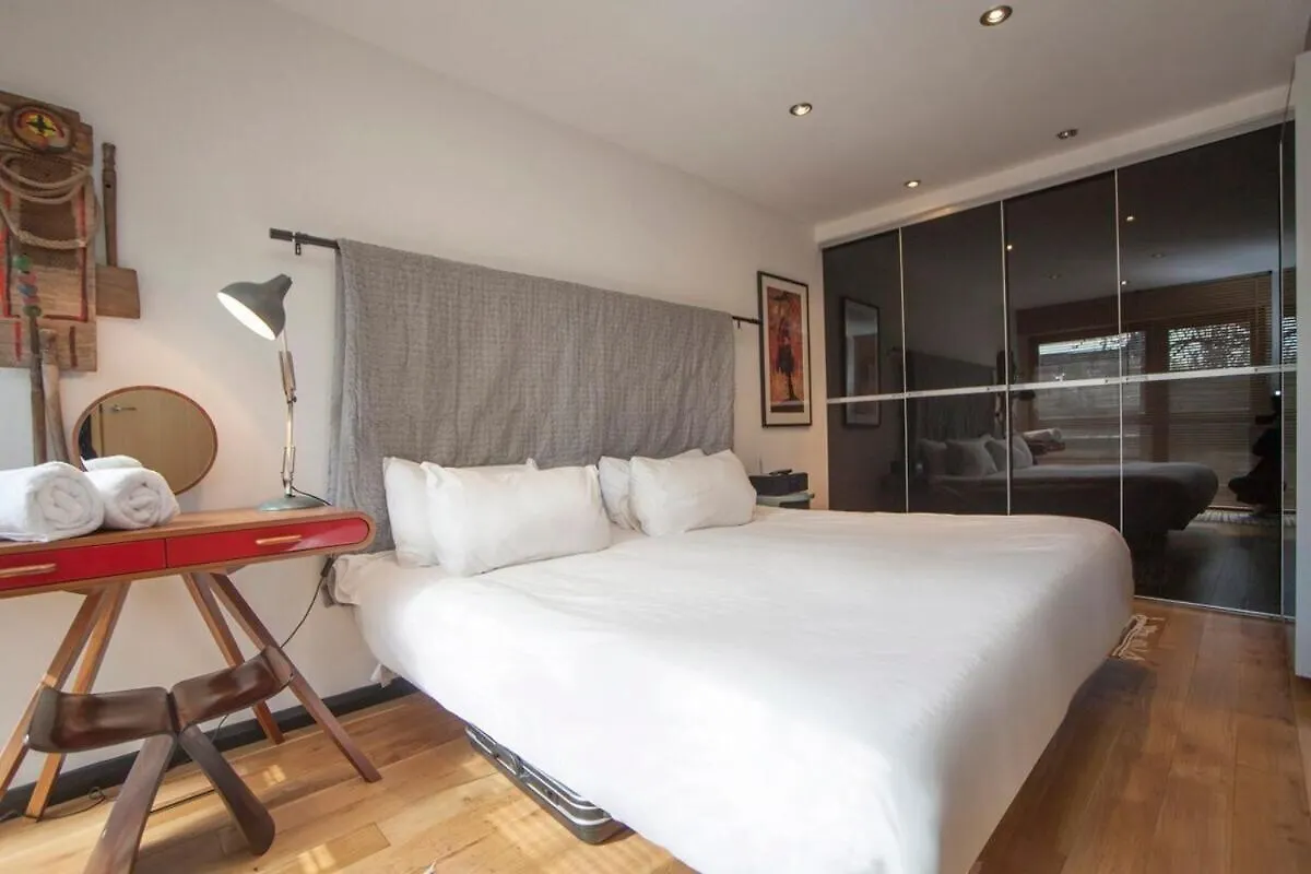 Holiday home ※ Relaxing Home- Parking & Gorgeous Gardens Bath